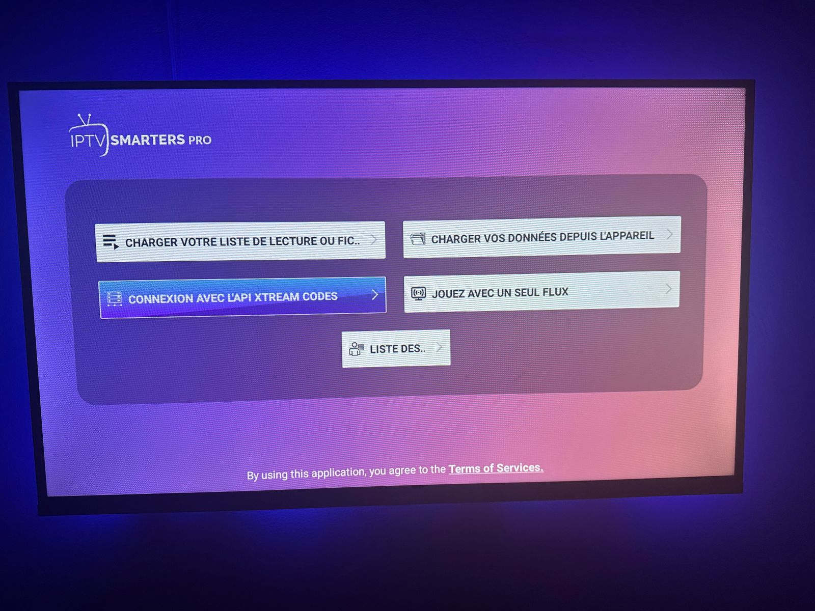 Comment Télécharger et Installer l’Application IPTV SMARTERS PRO Sans le Play Store (2025)